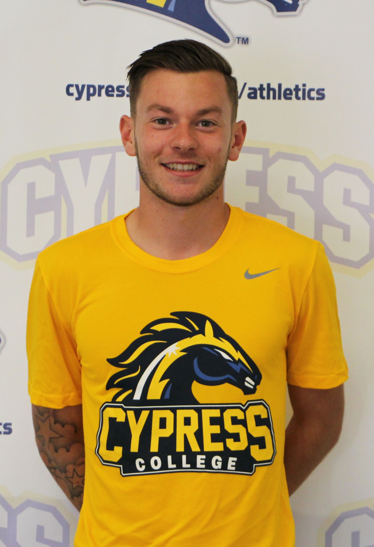 Vincent REYNAUD a obtenu une bourse sportive en tennis avec Athletics Partner pour Cypress College