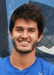 Alex PEYROT a obtenu une bourse sportive en tennis avec Athletics Partner
