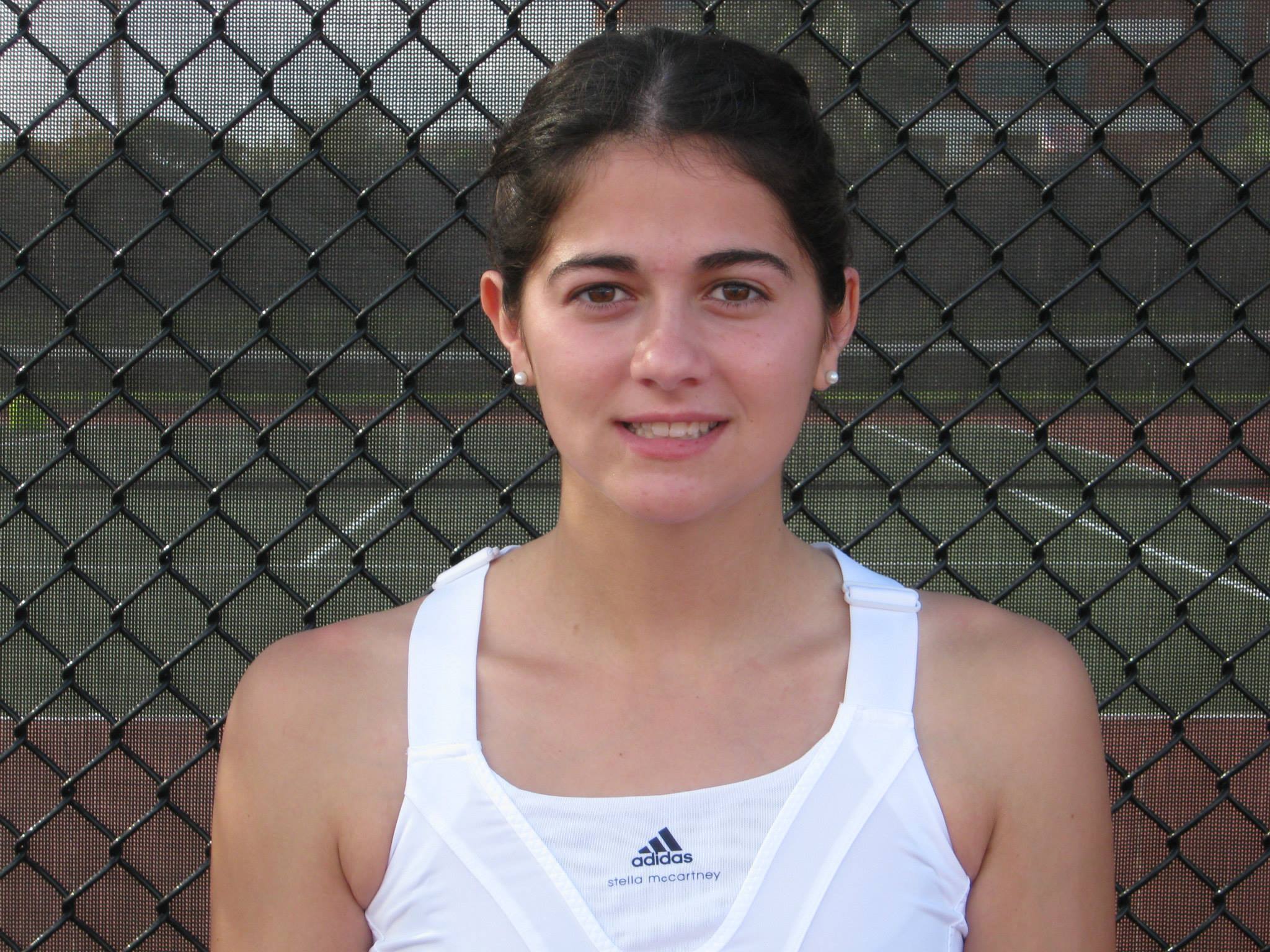 Maeva SANCHEZ a obtenu une bourse sportive en tennis avec Athletics Partner