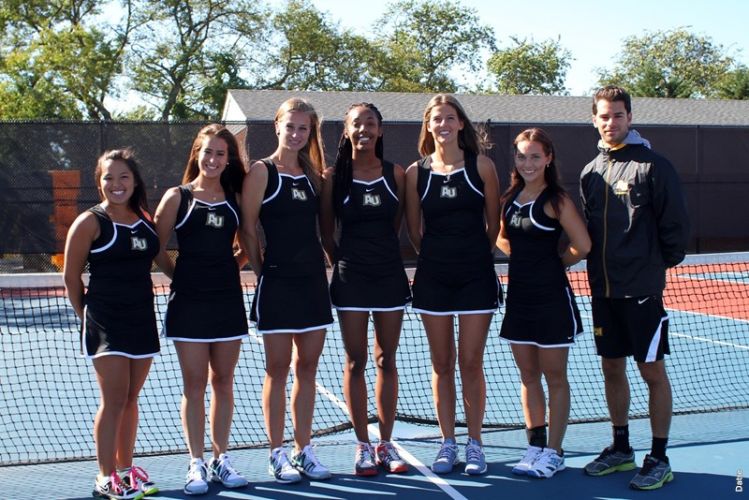 Adelphi University Women's Tennis Team 2013/2014