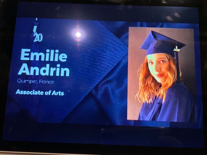 Associate Degree of Arts (mai 2020)