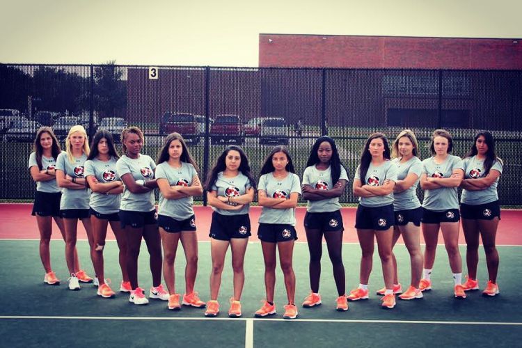 Cowley College Women's Tennis Team 2017-2018