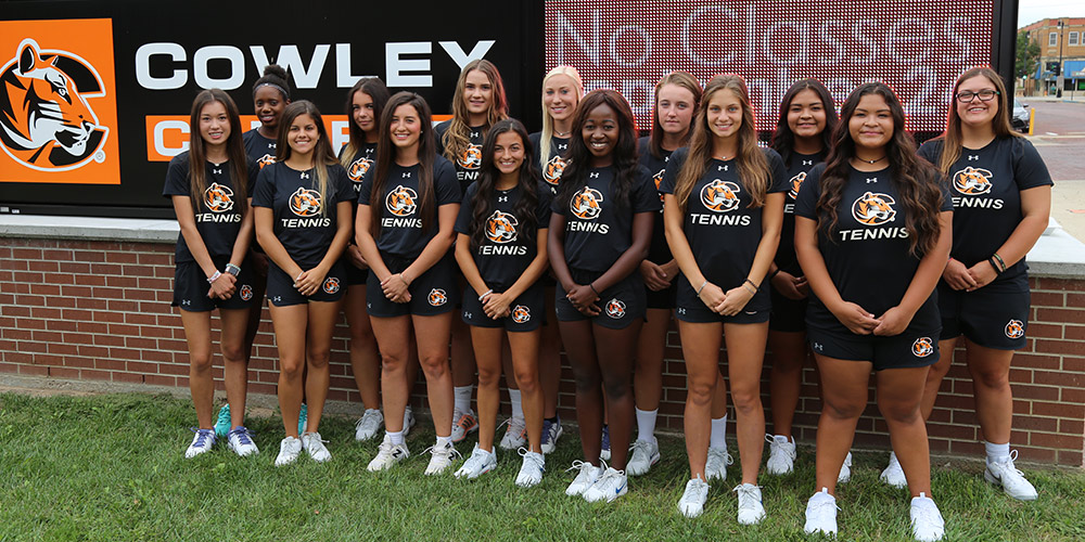 Cowley College Women's Tennis Team 2018-2019