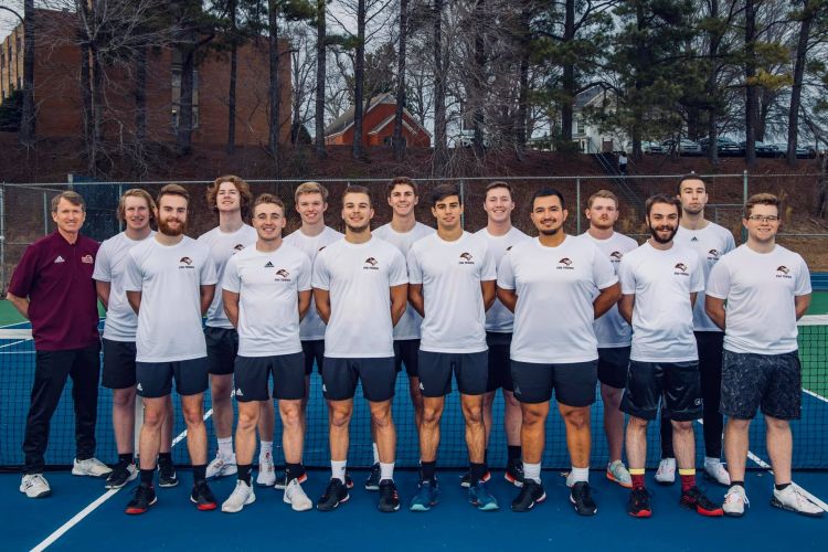 Freed-Hardeman University Men's Tennis Team 2020/2021