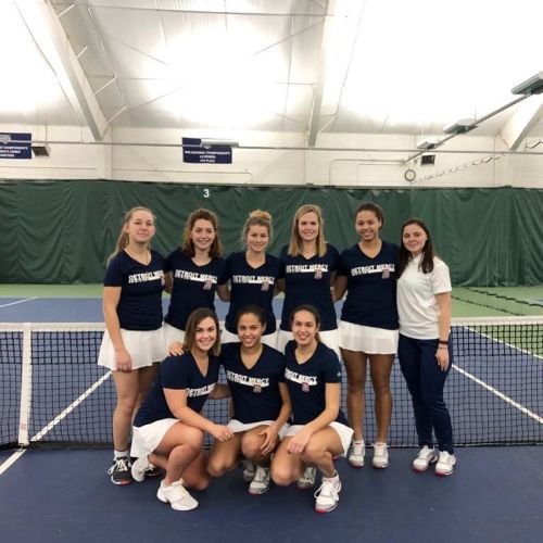 UDM Women's Tennis Team 2018-2019