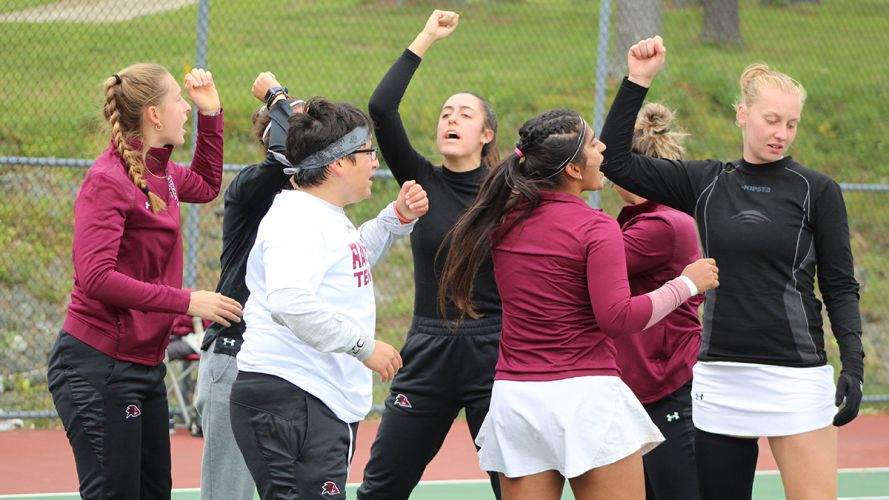 Victoire contre Queen's College