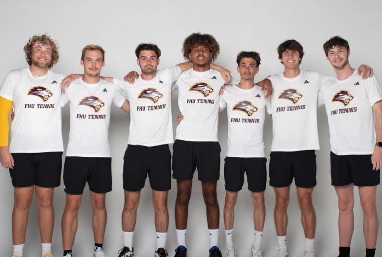 FHU Men's Tennis Team 2022-2023