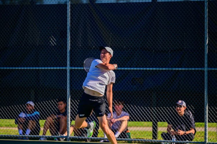 Dernière saison de tennis universitaire pour Antoine